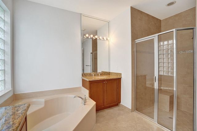 10794 REDLAKE Isle, Boynton Beach, FL 33473