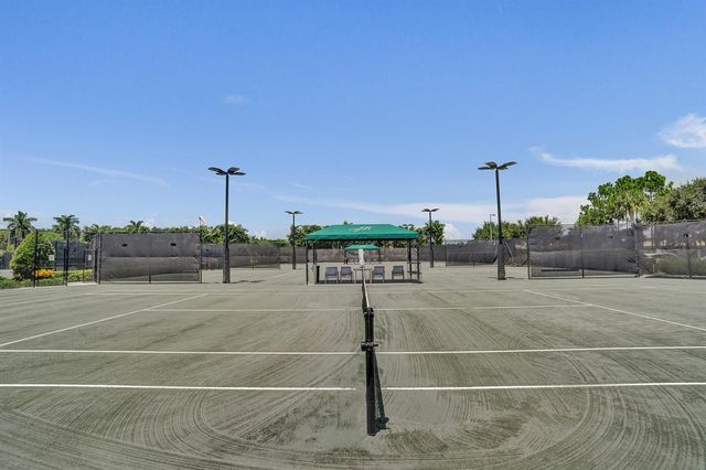 10794 REDLAKE Isle, Boynton Beach, FL 33473