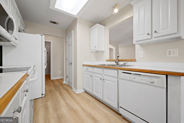 396 E Sycamore Drive, Winder, GA 30680