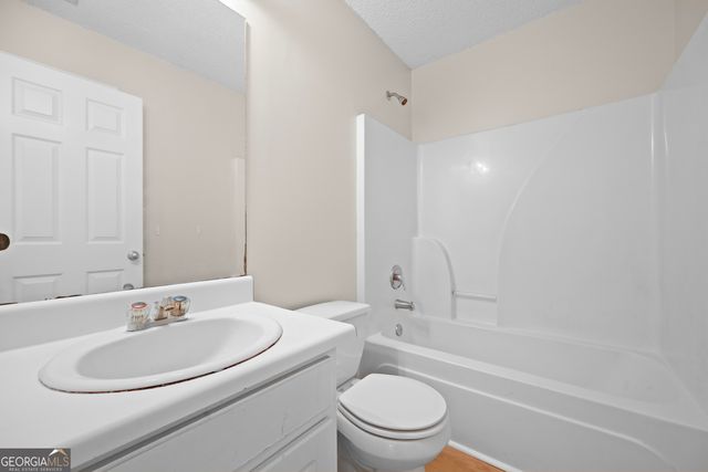 396 E Sycamore Drive, Winder, GA 30680