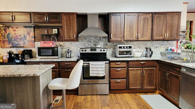 150 Patriots Walk, Fayetteville, GA 30214