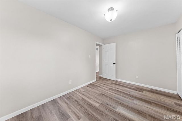2556 Wesglen Estates Drive, Maryland Heights, MO 63043