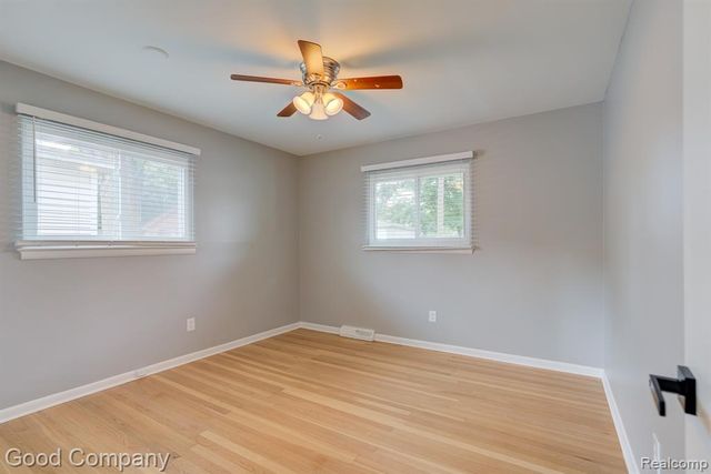 1842 Massoit Road, Royal Oak, MI 48073