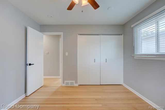 1842 Massoit Road, Royal Oak, MI 48073