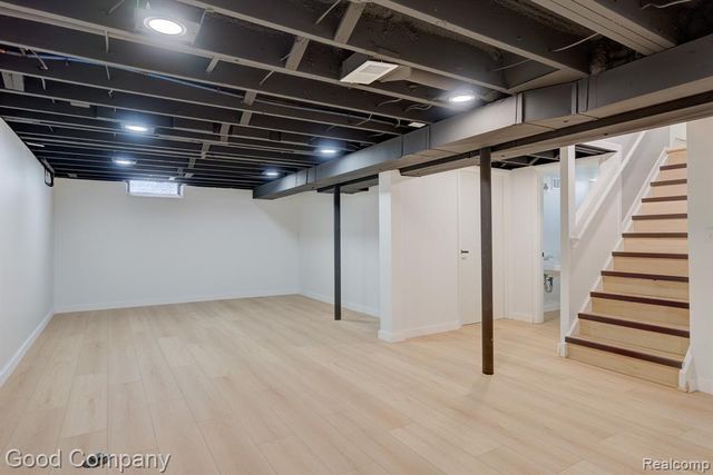 1842 Massoit Road, Royal Oak, MI 48073