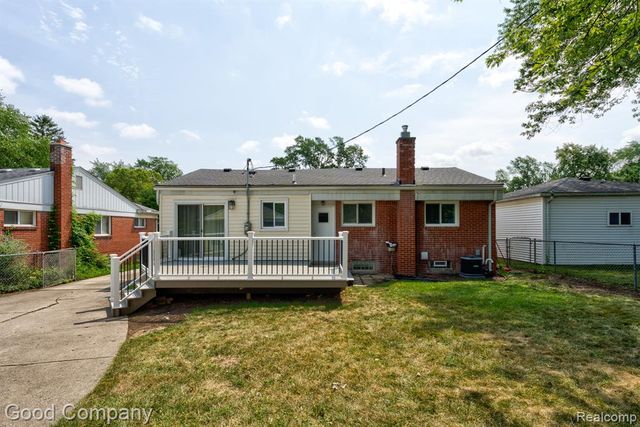 1842 Massoit Road, Royal Oak, MI 48073