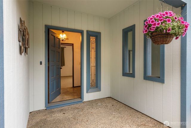 2633 Ivy Street, Port Townsend, WA 98368