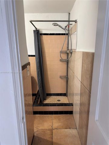 921 N 17th Ct 925, Hollywood, FL 33020