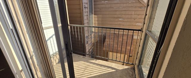 9811 Walnut Street 301, Dallas, TX 75243