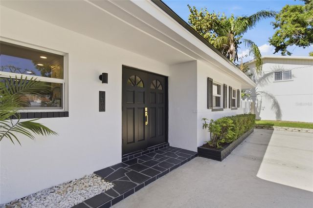 14096 PASSAGE WAY, Seminole, FL 33776