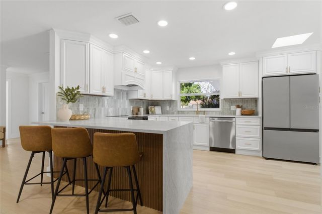 14096 PASSAGE WAY, Seminole, FL 33776