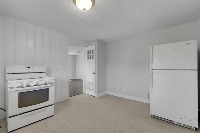 1613 9th Ave, Olivehurst, CA 95961
