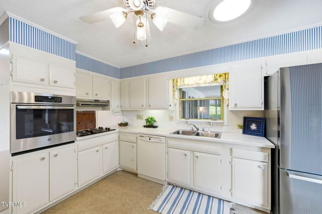 608 Southview Drive, Johnson City, TN 37601