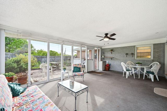 608 Southview Drive, Johnson City, TN 37601