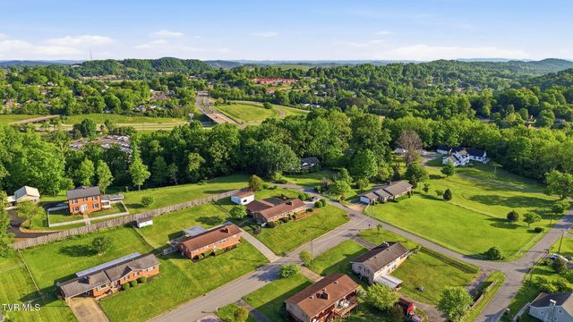 608 Southview Drive, Johnson City, TN 37601