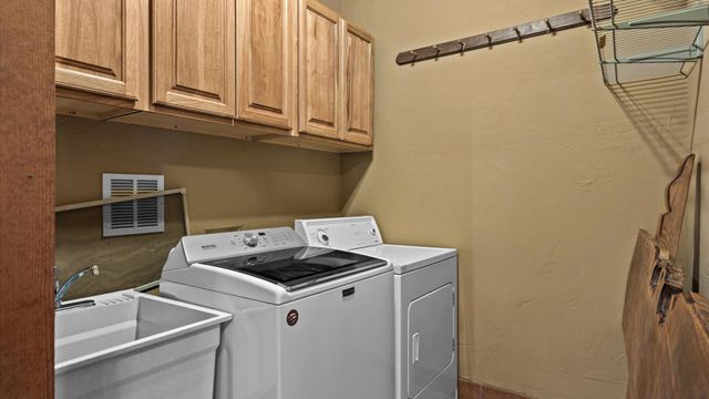 125 Canary Lane, Grand Junction, CO 81507