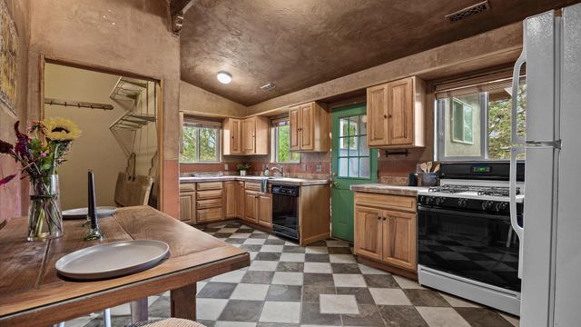 125 Canary Lane, Grand Junction, CO 81507