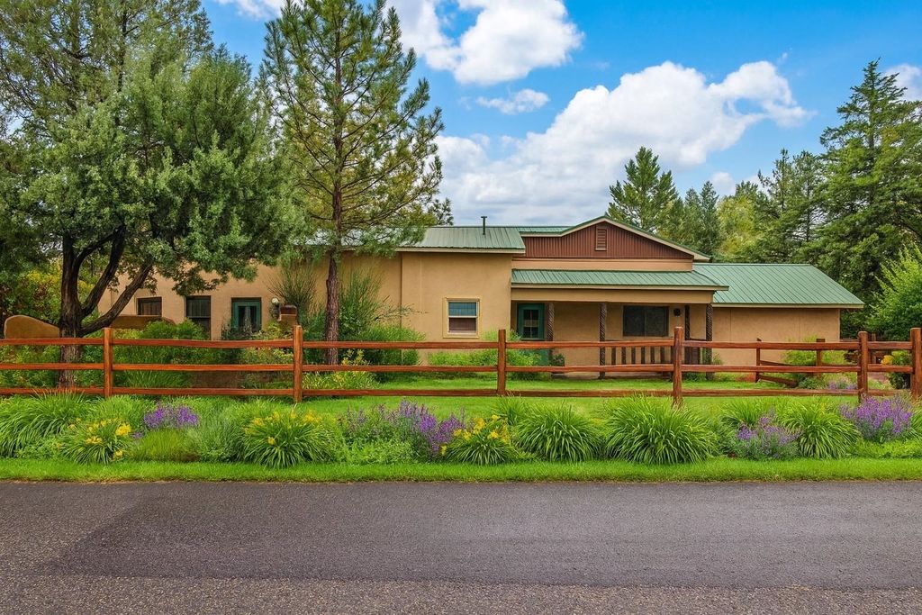 125 Canary Lane, Grand Junction, CO 81507