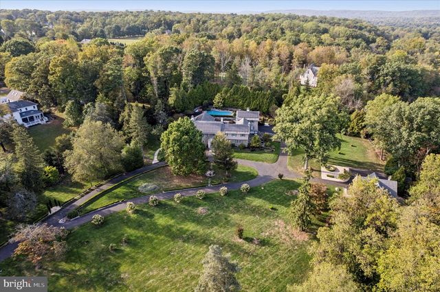 1087 MOUNT EYRE RD, Washington Crossing, PA 18977
