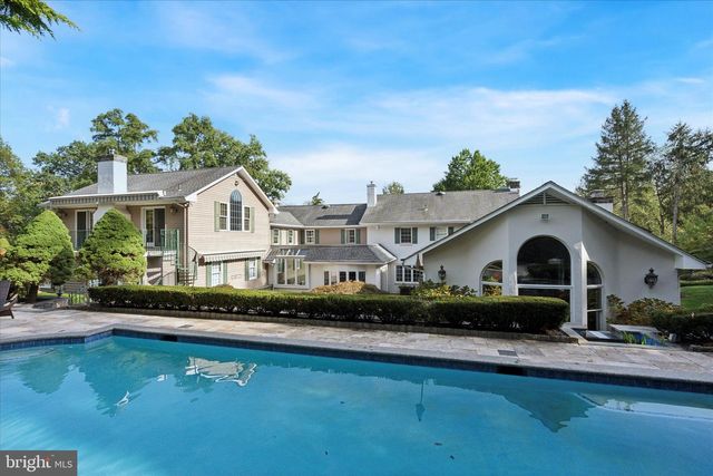 1087 MOUNT EYRE RD, Washington Crossing, PA 18977