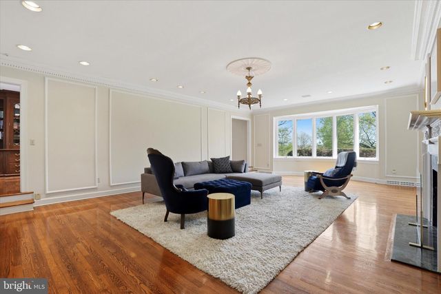 1087 MOUNT EYRE RD, Washington Crossing, PA 18977