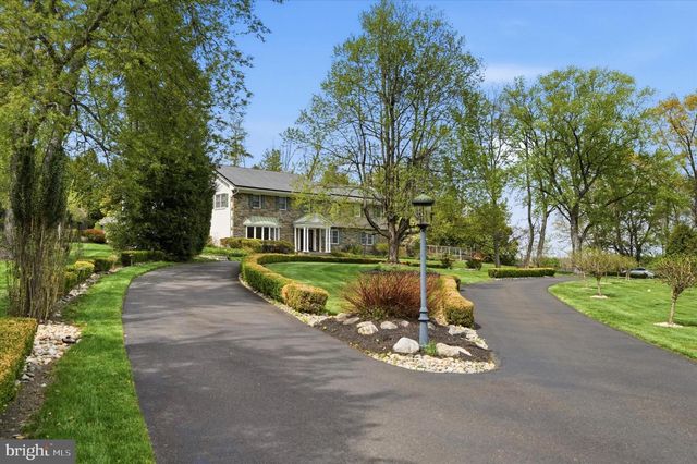 1087 MOUNT EYRE RD, Washington Crossing, PA 18977