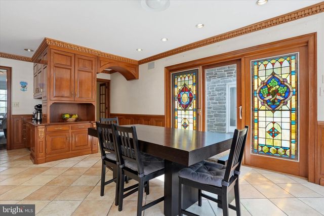 1087 MOUNT EYRE RD, Washington Crossing, PA 18977