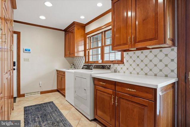 1087 MOUNT EYRE RD, Washington Crossing, PA 18977