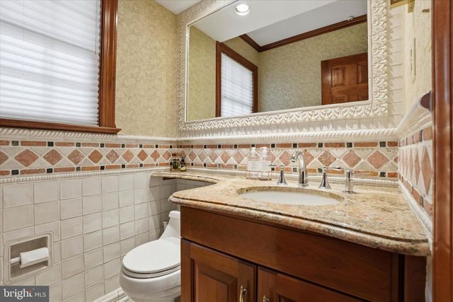 1087 MOUNT EYRE RD, Washington Crossing, PA 18977