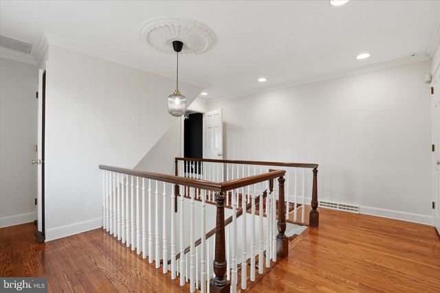 1087 MOUNT EYRE RD, Washington Crossing, PA 18977