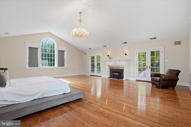 1087 MOUNT EYRE RD, Washington Crossing, PA 18977