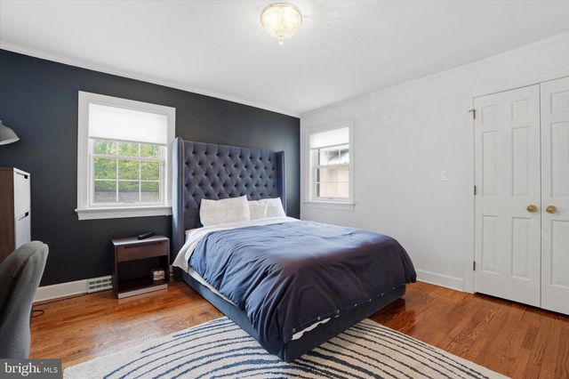 1087 MOUNT EYRE RD, Washington Crossing, PA 18977