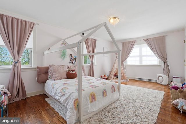 1087 MOUNT EYRE RD, Washington Crossing, PA 18977