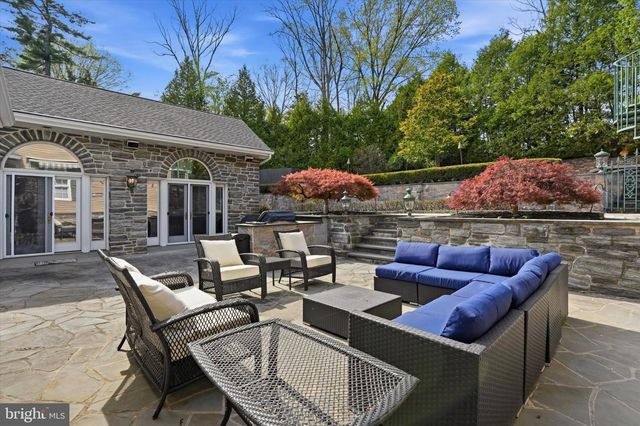 1087 MOUNT EYRE RD, Washington Crossing, PA 18977