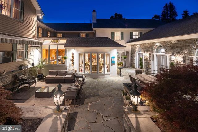 1087 MOUNT EYRE RD, Washington Crossing, PA 18977
