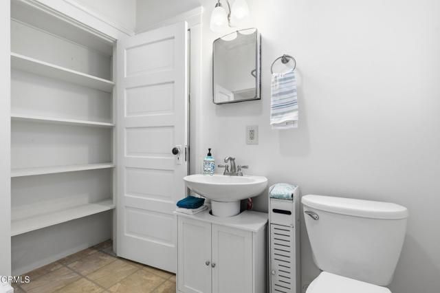 916 E Santa Paula Street, Santa Paula, CA 93060