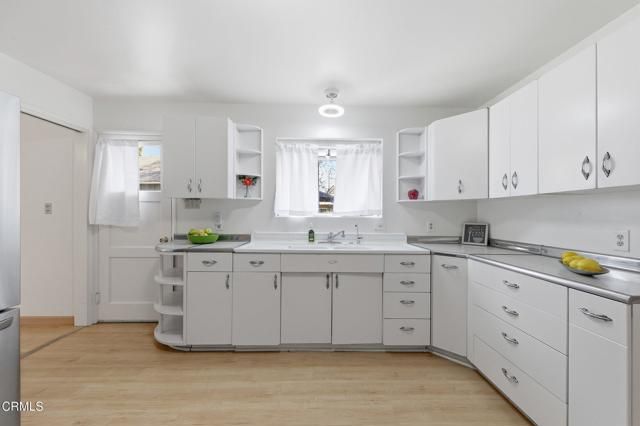 916 E Santa Paula Street, Santa Paula, CA 93060