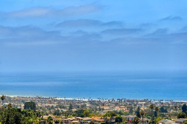2222 Bahia Dr, La Jolla, CA 92037