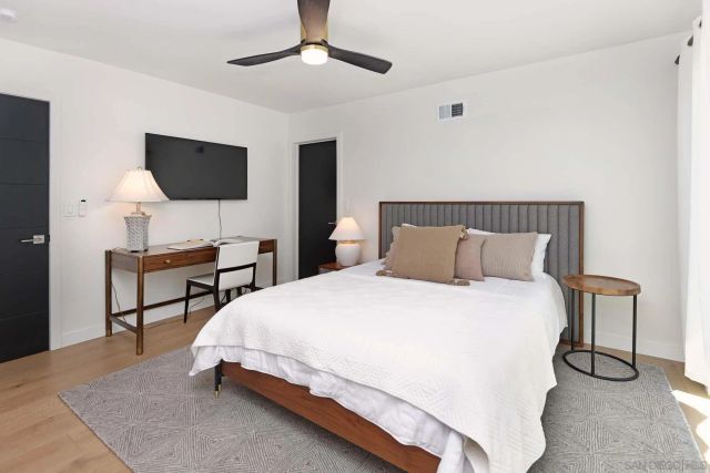 2222 Bahia Dr, La Jolla, CA 92037