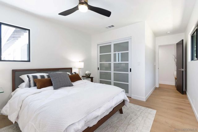2222 Bahia Dr, La Jolla, CA 92037