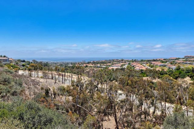 2222 Bahia Dr, La Jolla, CA 92037