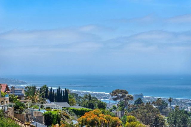 2222 Bahia Dr, La Jolla, CA 92037