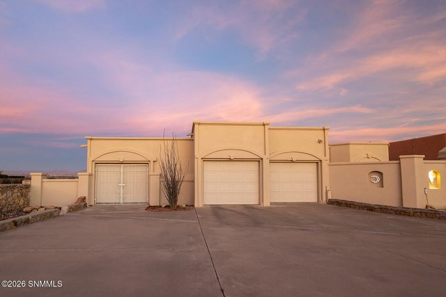1156 Castile Court, Las Cruces, NM 88007