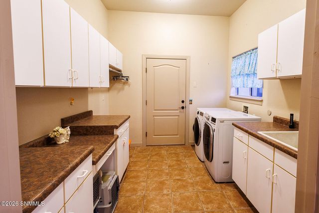 1156 Castile Court, Las Cruces, NM 88007