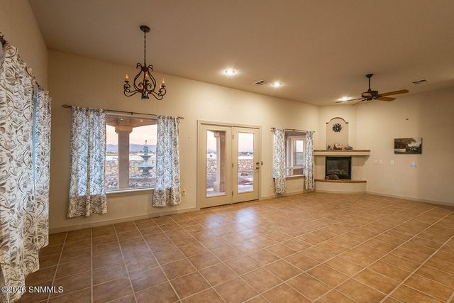 1156 Castile Court, Las Cruces, NM 88007