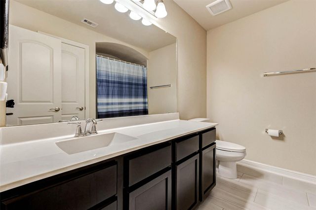 5319 Lauren Manor Drive, Brookshire, TX 77423