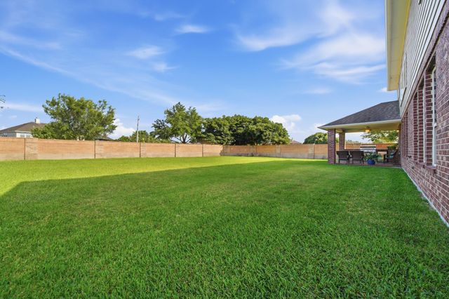 2416 Malaga Lane, League City, TX 77573