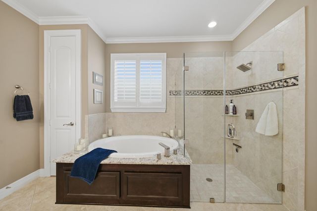 2416 Malaga Lane, League City, TX 77573