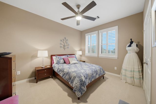 2416 Malaga Lane, League City, TX 77573