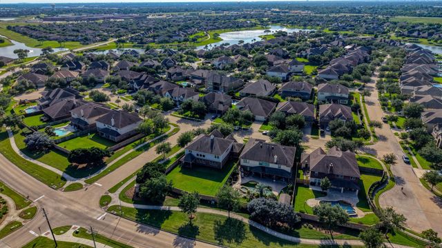 2416 Malaga Lane, League City, TX 77573